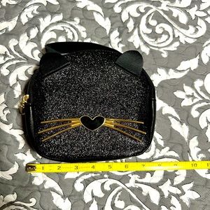Cute cat face beginer bag.